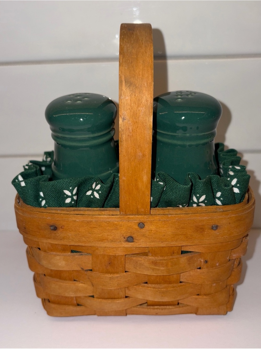 Longaberger Holiday Basket & Pottery Salt & Pepper Shakers Heritage Green 5 Pcs